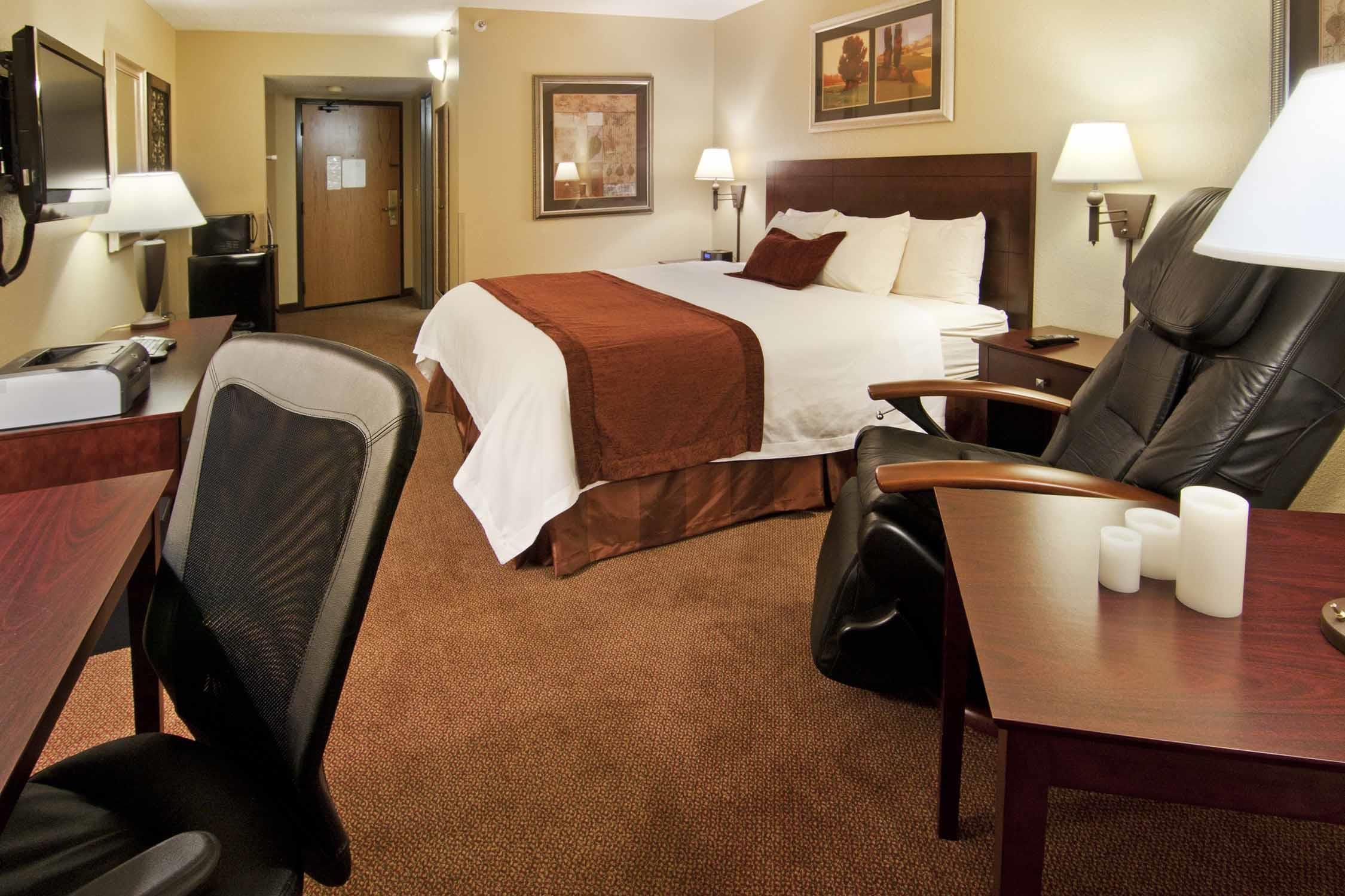 Best Western Plus Dakota Ridge Eagan Ruang foto