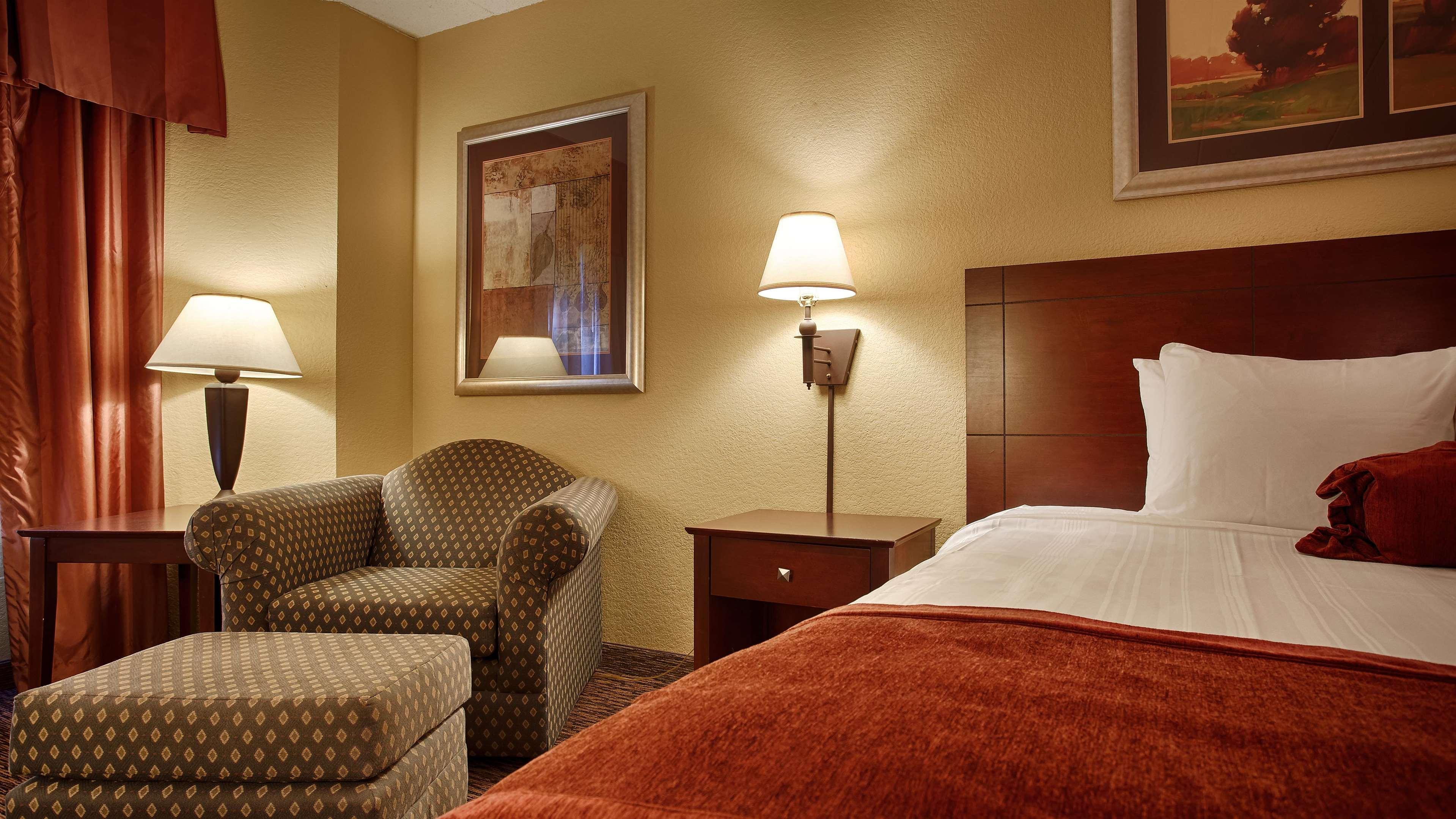 Best Western Plus Dakota Ridge Eagan Bagian luar foto